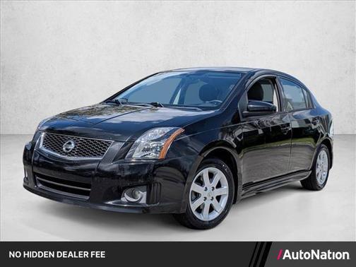 Super Black 2011 Nissan Sentra 2.0 SR