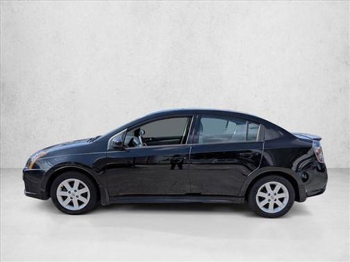 Super Black 2011 Nissan Sentra 2.0 SR