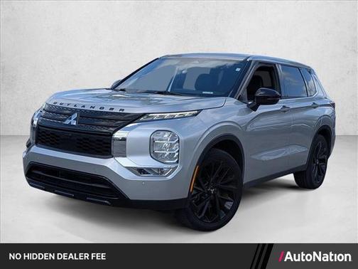 Alloy Silver Metallic 2022 Mitsubishi Outlander Black Edition 2WD