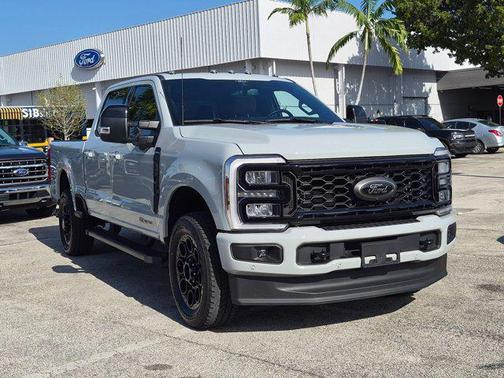 Avalanche 2025 Ford F-250 Lariat