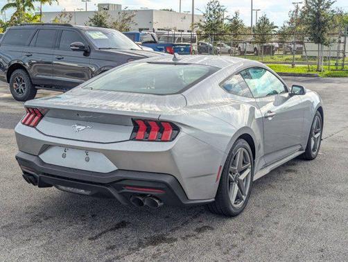 2025 Ford Mustang EcoBoost