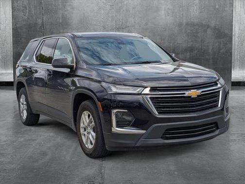 2022 Chevrolet Traverse LS