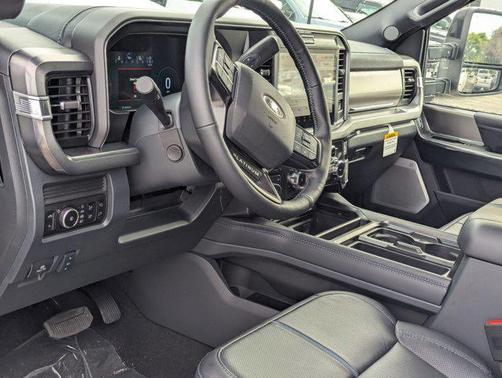 2026 Ford F-250 Platinum