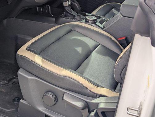 Oxford White 2026 Ford Bronco Big Bend