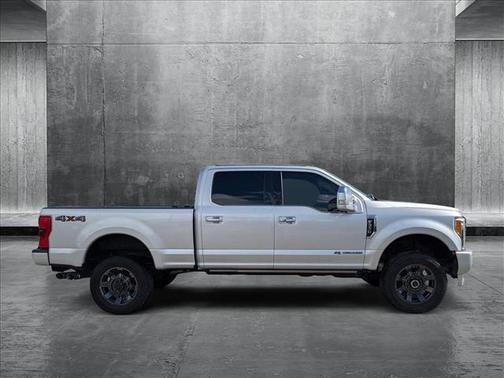 2017 Ford F-350 Platinum