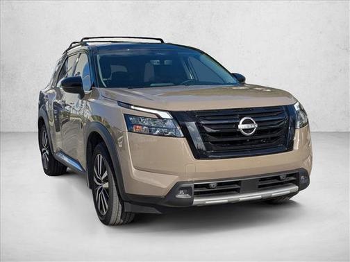 2025 Nissan Pathfinder Platinum FWD