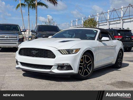 2015 Ford Mustang EcoBoost Premium
