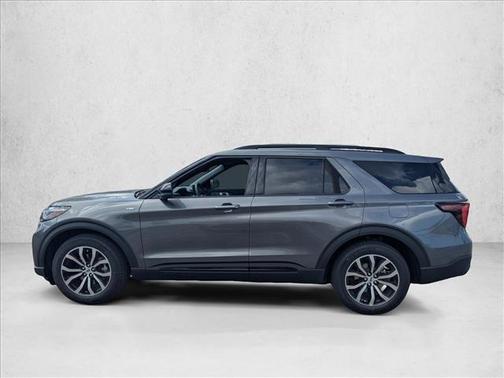Carbonized Gray Metallic 2026 Ford Explorer ST-Line