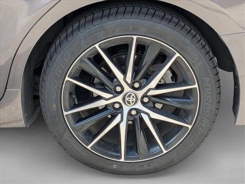 Predawn Gray Mica 2022 Toyota Camry SE
