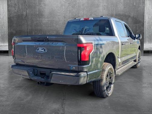 2025 Ford F-150 Lightning XLT