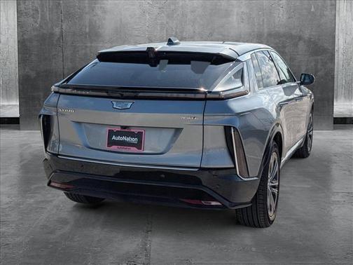 2024 Cadillac LYRIQ Luxury w/1SE