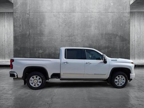 2024 Chevrolet Silverado 2500 High Country