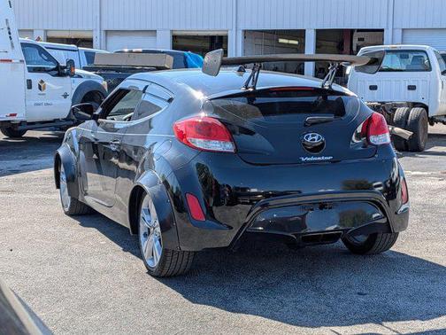 2016 Hyundai Veloster Base
