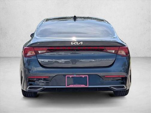 2022 Kia K5 EX