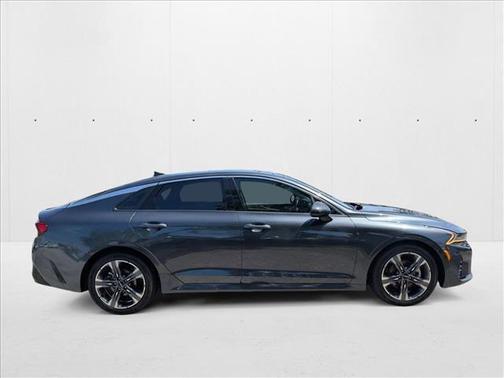 2022 Kia K5 EX