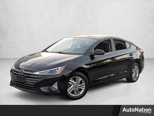 2019 Hyundai ELANTRA SEL