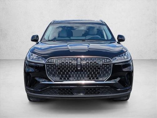 Infinite Black Metallic Clearcoat 2025 Lincoln Aviator Premiere