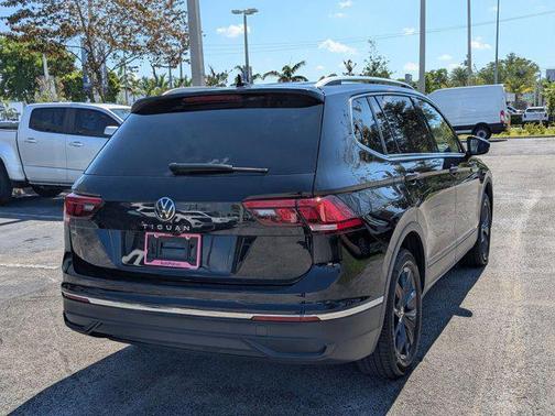 2024 Volkswagen Tiguan 2.0T Wolfsburg Edition