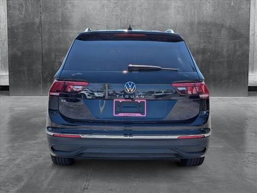 2024 Volkswagen Tiguan 2.0T Wolfsburg Edition