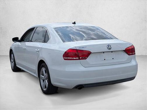 Black 2013 Volkswagen Passat 2.5 SE