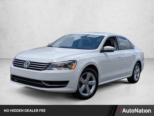 Black 2013 Volkswagen Passat 2.5 SE