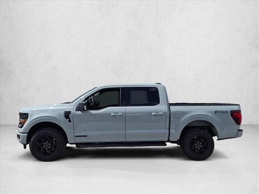 Avalanche 2026 Ford F-150 XLT
