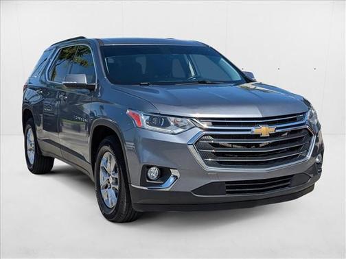 2021 Chevrolet Traverse LT Cloth