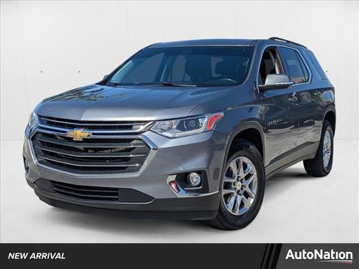 2021 Chevrolet Traverse LT Cloth