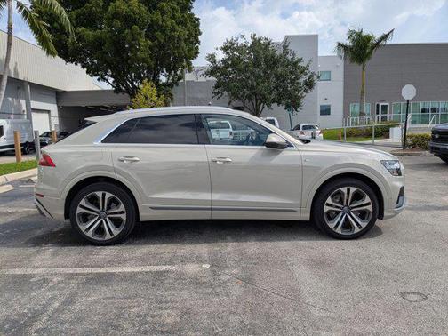 2020 Audi Q8 55 Prestige
