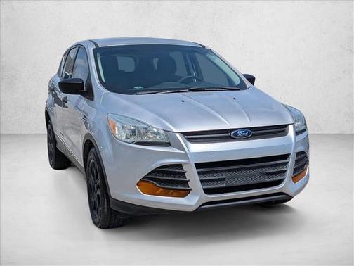 Ingot Silver Metallic 2014 Ford Escape S