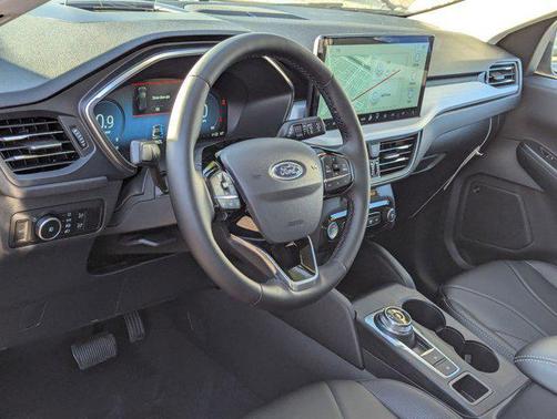 2026 Ford Escape Platinum