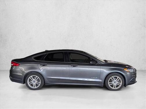 Magnetic Metallic 2018 Ford Fusion Hybrid SE