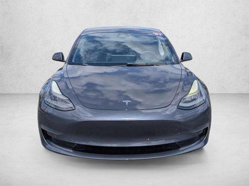 Silver/Gray 2021 Tesla Model 3 Standard Range Plus