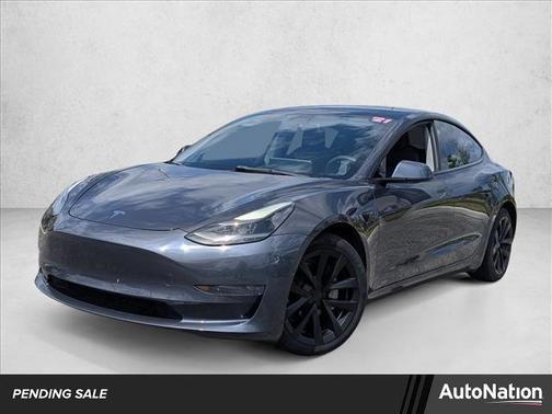 Silver/Gray 2021 Tesla Model 3 Standard Range Plus