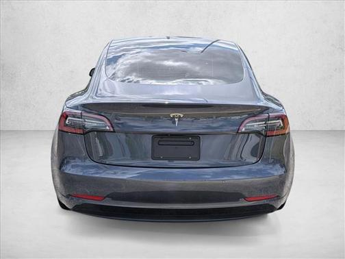 Silver/Gray 2021 Tesla Model 3 Standard Range Plus
