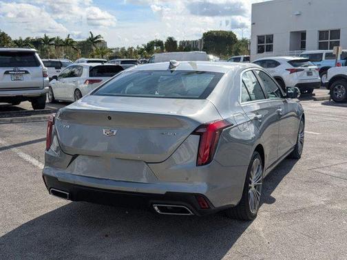 2023 Cadillac CT4 Premium Luxury
