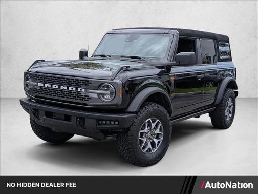 Shadow Black 2024 Ford Bronco Badlands