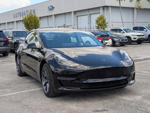 2021 Tesla Model 3 Standard Range Plus