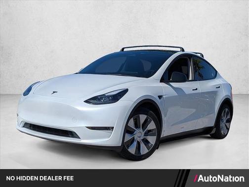 Pearl White Multi-Coat 2023 Tesla Model Y Long Range Dual Motor All-Wheel Drive