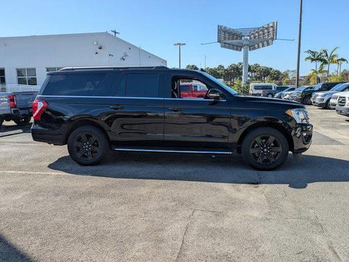 2021 Ford Expedition Max XLT