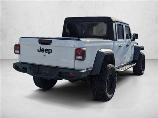 2022 Jeep Gladiator Sport