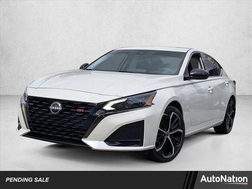 2024 Nissan Altima SR FWD