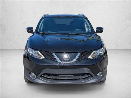 Magnetic Black 2018 Nissan Rogue Sport SL