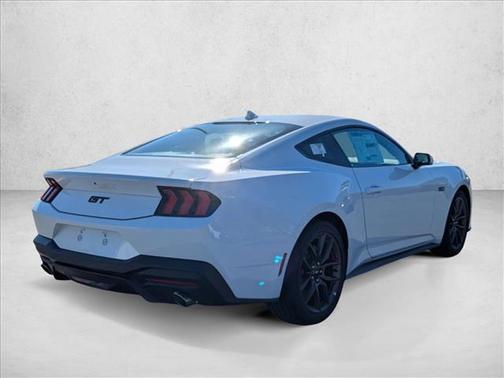 Oxford White 2026 Ford Mustang GT