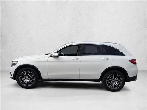 2018 Mercedes-Benz GLC 300 Base