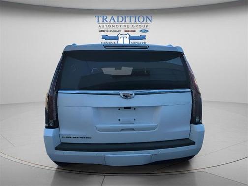 2020 Cadillac Escalade Luxury