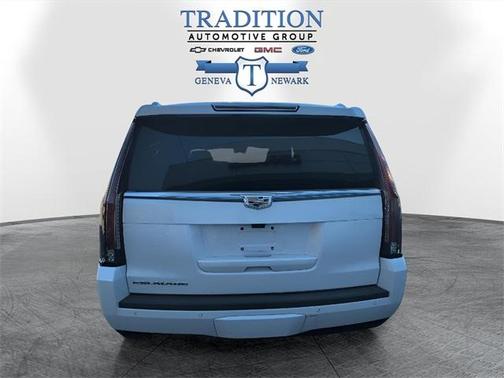 2020 Cadillac Escalade Luxury