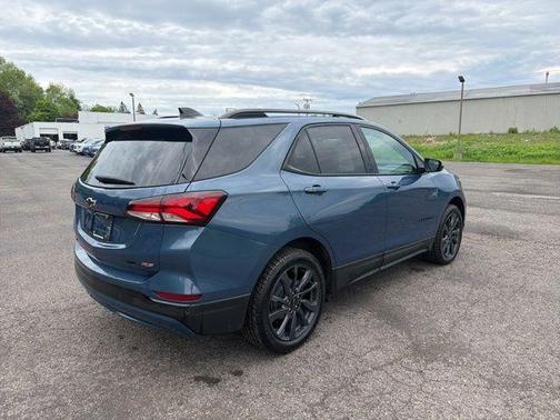 Lakeshore Blue Metallic 2024 Chevrolet Equinox RS