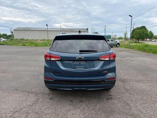 Lakeshore Blue Metallic 2024 Chevrolet Equinox RS