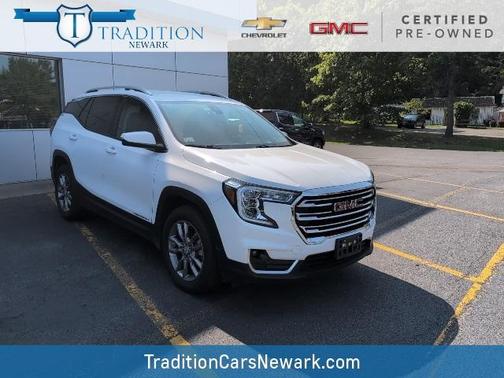2023 GMC Terrain SLT